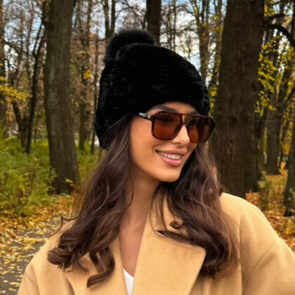 Pletena kapa od zeca - Crna